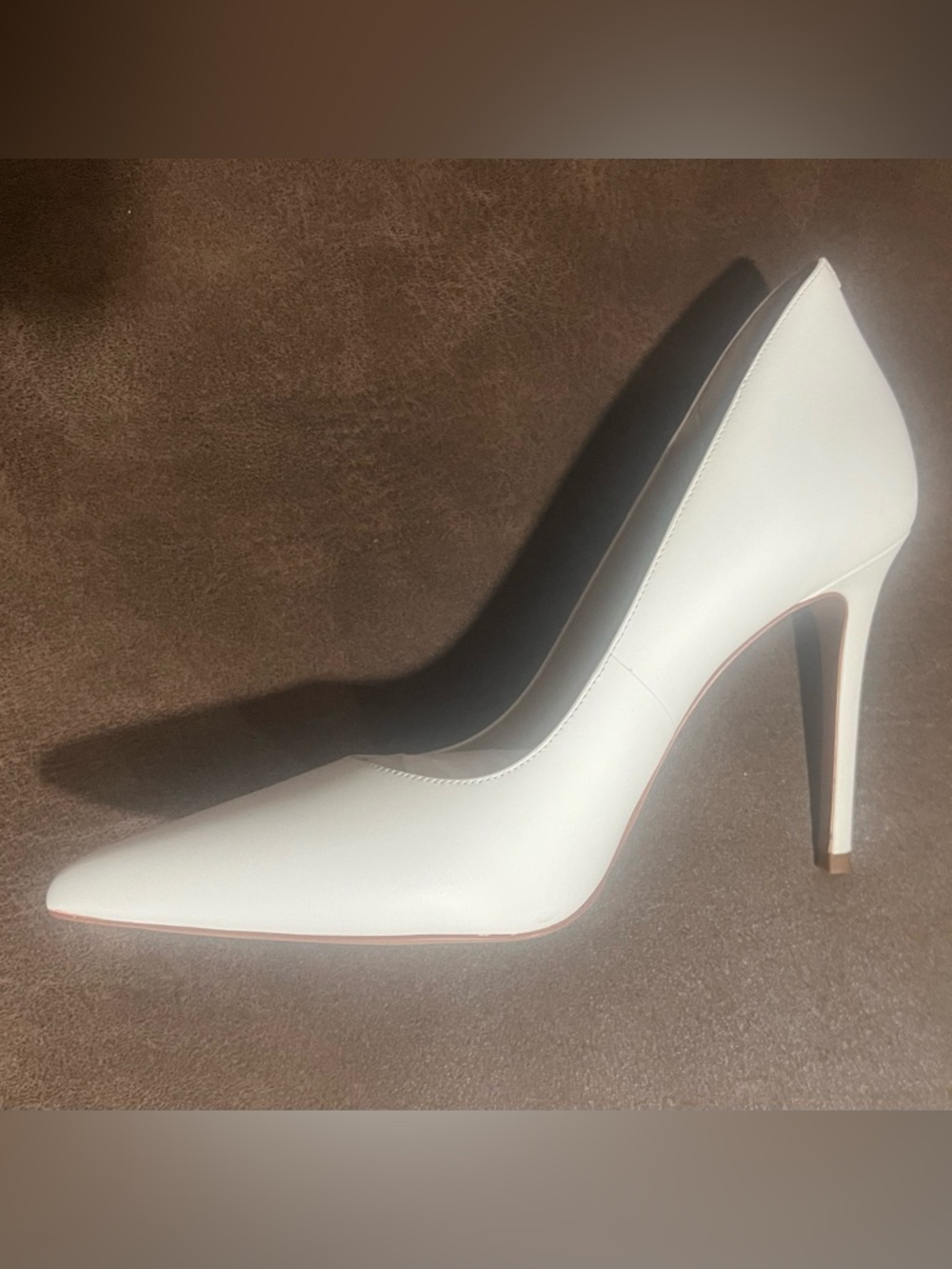 Michael Kors Alina Flex White Pointed Toe Stiletto Pumps - Picture 8 of 11